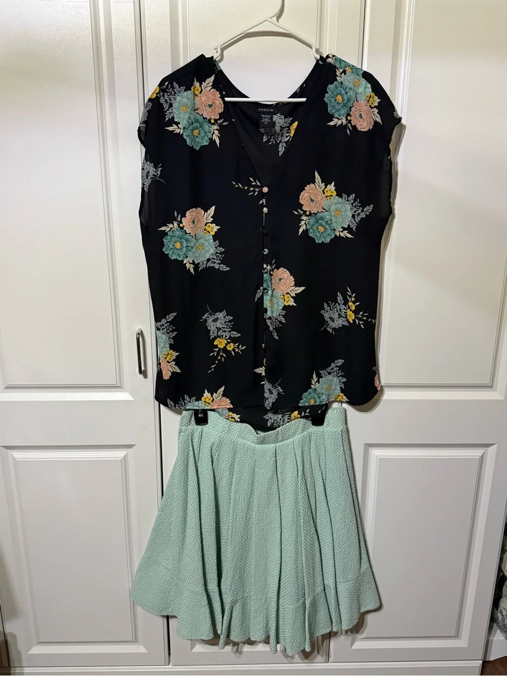 TORRID Black Floral V-Neck Blouse with TORRID textured skirt
